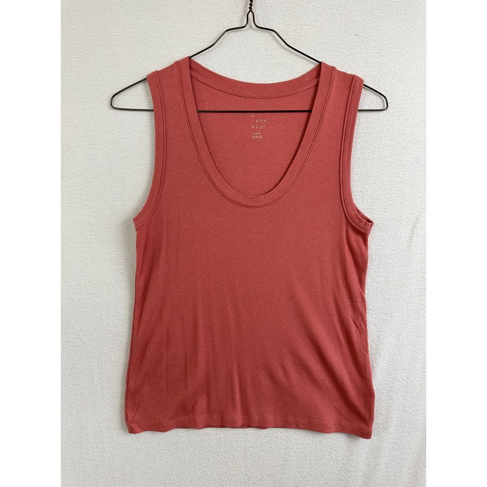 A new day Tank Top Women's Extra Large Sleeveless‎